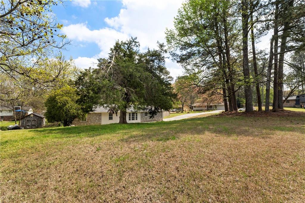 952 Star Court Northwest Lilburn, GA 30047 - Photo 34 of 38