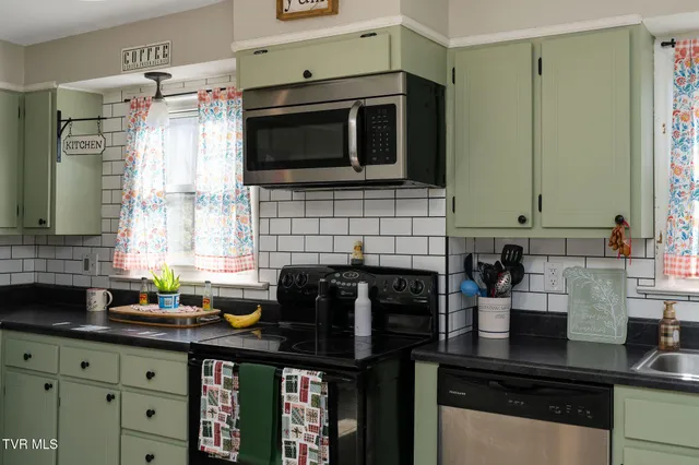 $399,999 | 101 Queen Street, Bristol, TN 37620