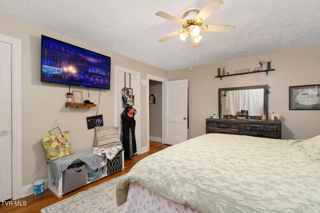 $399,999 | 101 Queen Street, Bristol, TN 37620