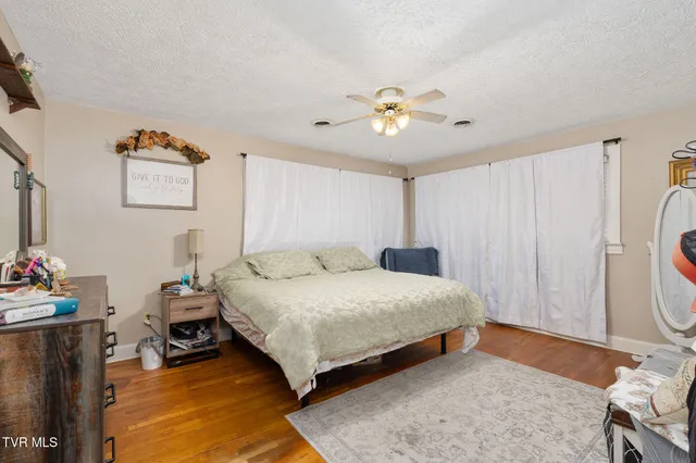 $399,999 | 101 Queen Street, Bristol, TN 37620