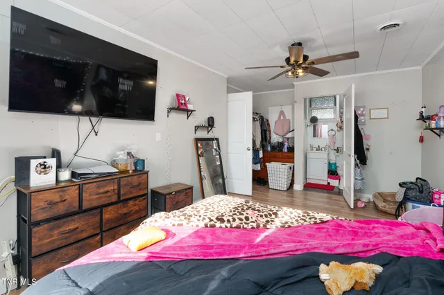 $399,999 | 101 Queen Street, Bristol, TN 37620