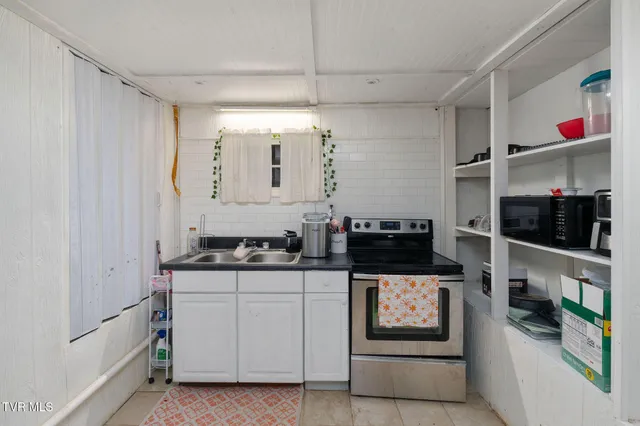 $399,999 | 101 Queen Street, Bristol, TN 37620