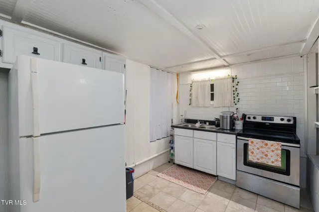 $399,999 | 101 Queen Street, Bristol, TN 37620