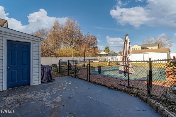 $349,999 | 101 Queen Street, Bristol, TN 37620