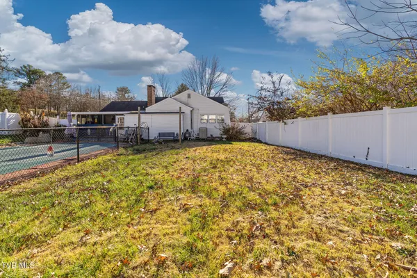 $349,999 | 101 Queen Street, Bristol, TN 37620