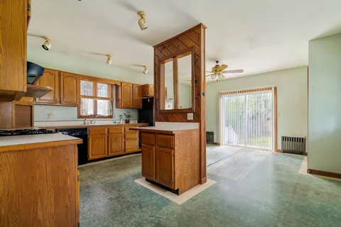 $579,900 | 5 Washington Street, Stoneham, MA 02180