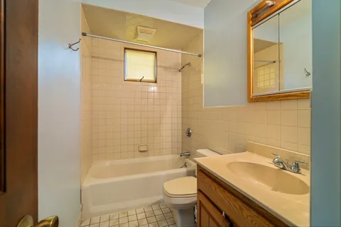 $579,900 | 5 Washington Street, Stoneham, MA 02180