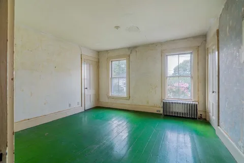 $579,900 | 5 Washington Street, Stoneham, MA 02180