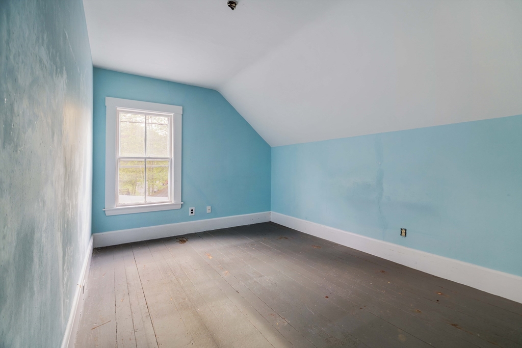 5 Washington Street Stoneham, MA 02180 - Photo 22 of 26