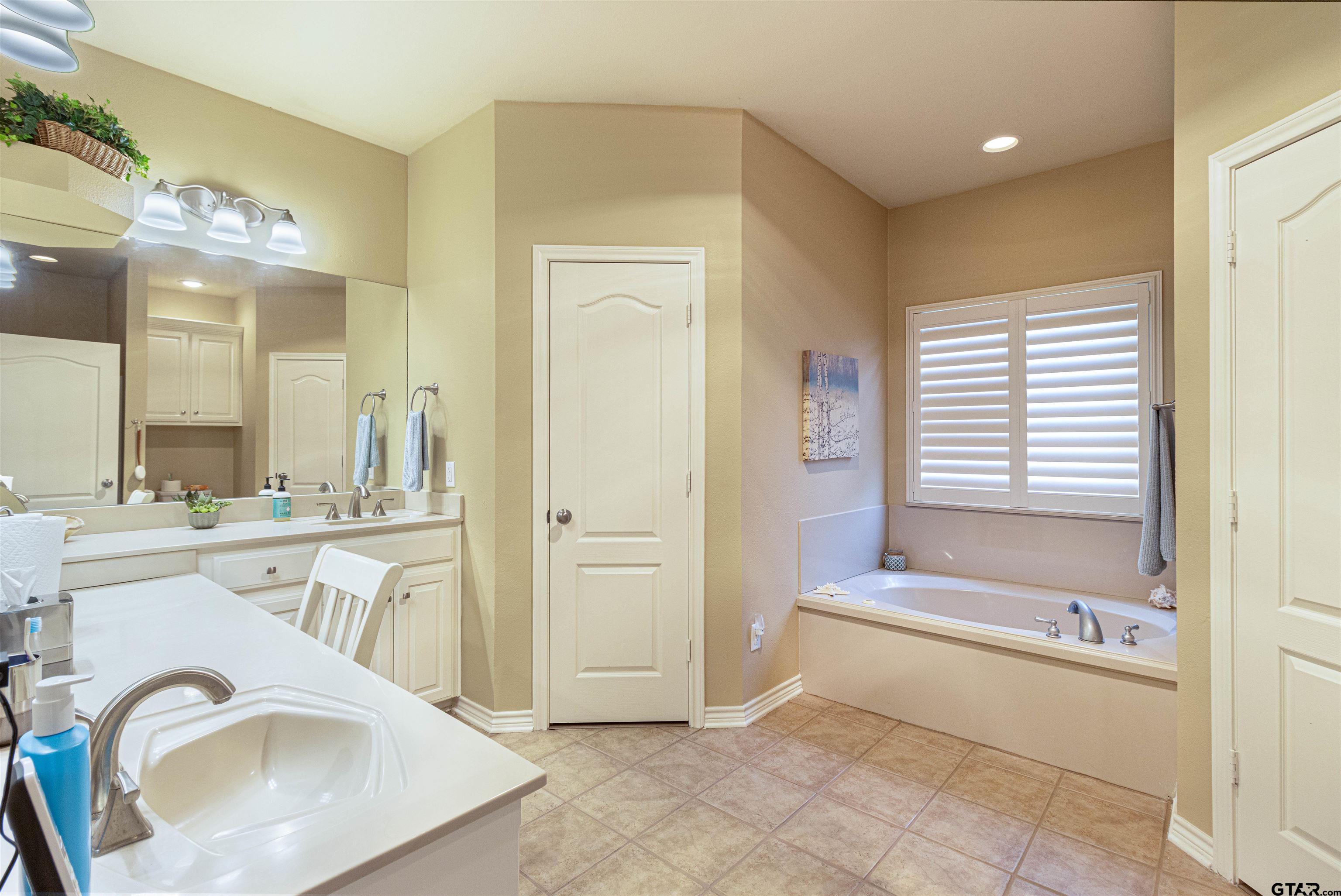 1868 Tall Timber Drive Flint, TX 75762 - Photo 24 of 37