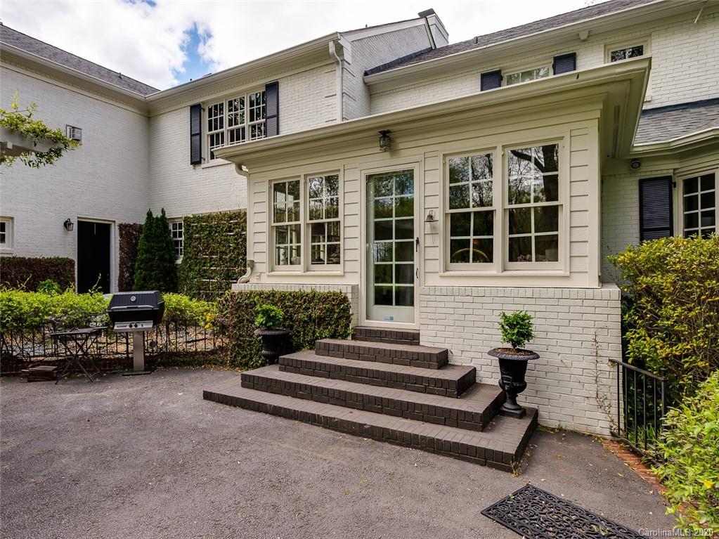 2205 Sedley Road Charlotte, NC 28211 - Photo 42 of 48 Gallery Image 42