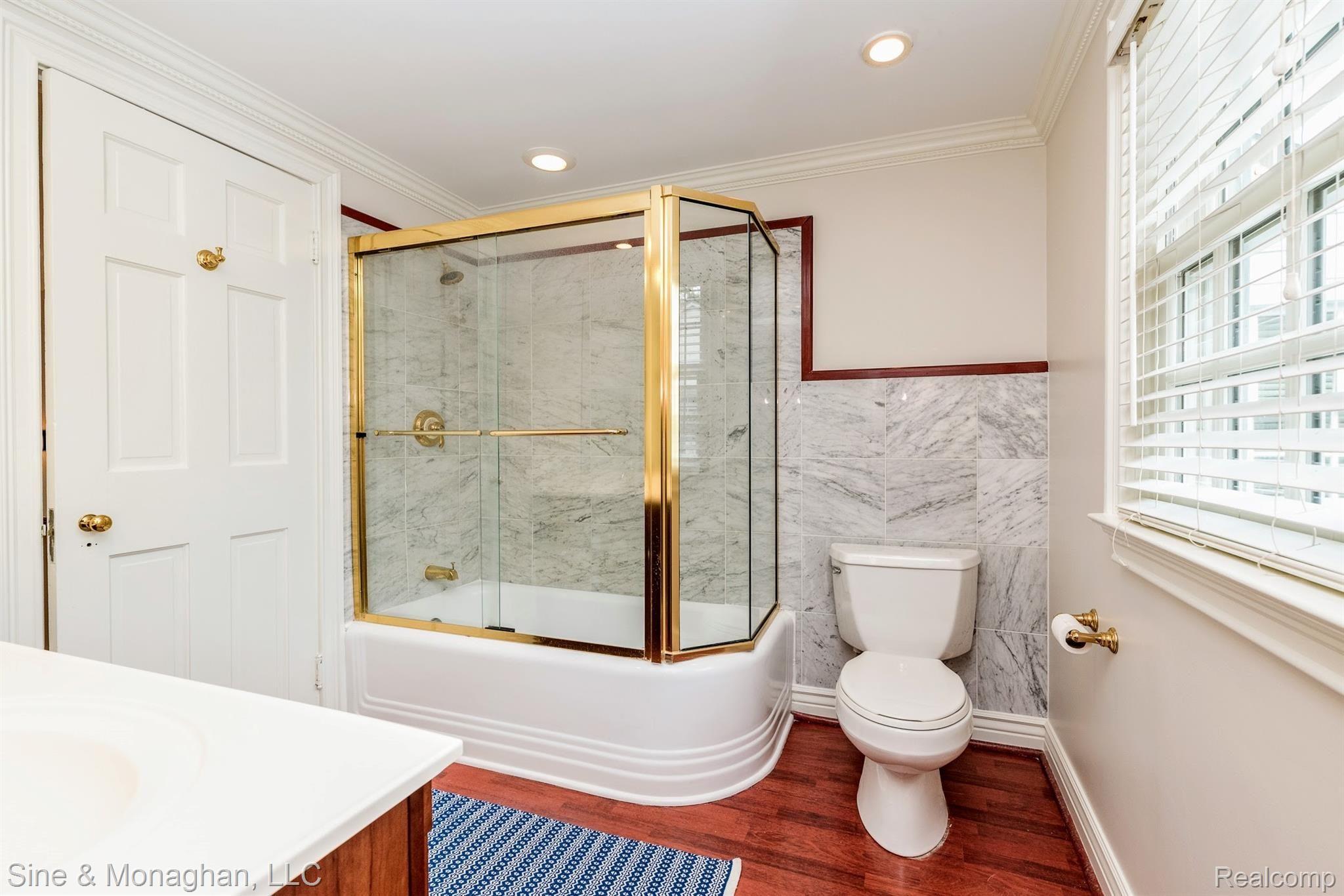 342 Touraine Road Grosse Pointe, MI 48236 - Photo 26 of 49 DSC_5042.jpg