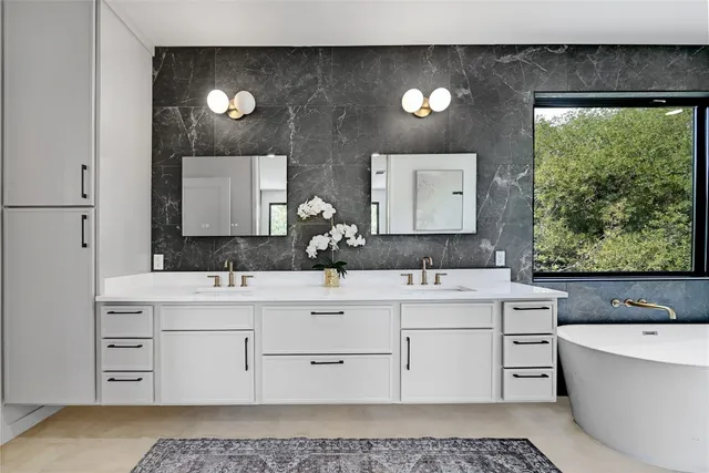 $815,000 | 4609 Philco Drive, Unit 1, Austin, TX 78745