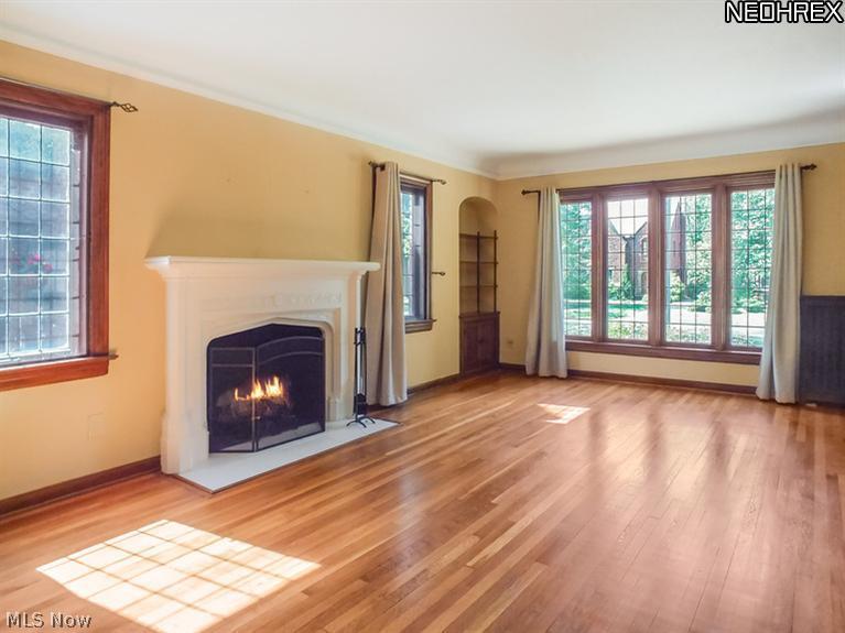 2451 Dysart Road Cleveland, OH 44118 - Photo 2 of 20