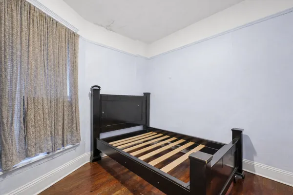 $295,000 | 1116 South Independence Boulevard, Chicago, IL 60624