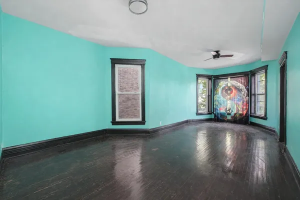 $295,000 | 1116 South Independence Boulevard, Chicago, IL 60624