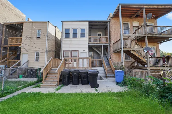 $295,000 | 1116 South Independence Boulevard, Chicago, IL 60624