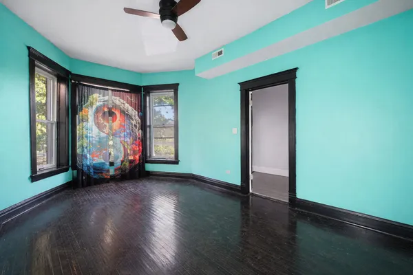 $295,000 | 1116 South Independence Boulevard, Chicago, IL 60624