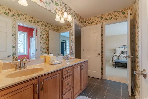 $1,775,000 | 5622 Victoria Bluffs Drive, Newburgh, IN 47630