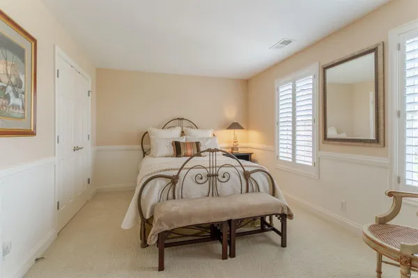 $1,775,000 | 5622 Victoria Bluffs Drive, Newburgh, IN 47630