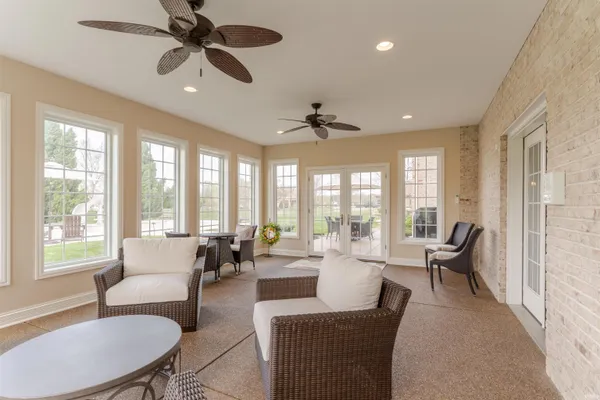$1,775,000 | 5622 Victoria Bluffs Drive, Newburgh, IN 47630