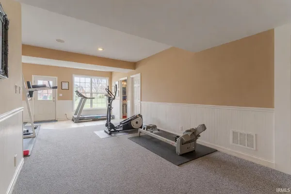 $1,775,000 | 5622 Victoria Bluffs Drive, Newburgh, IN 47630