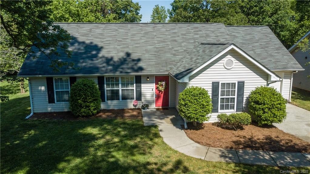 1636 Ranch Road Charlotte, NC 28208 - Photo 2 of 38 Gallery Image 2