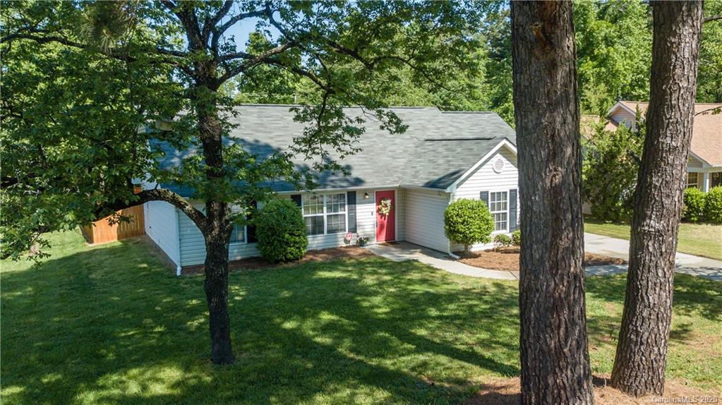 1636 Ranch Road Charlotte, NC 28208 - Photo 3 of 38 Gallery Image 3