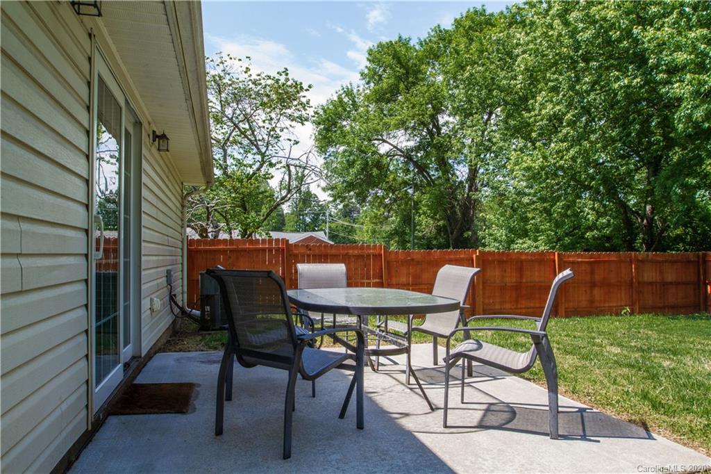 1636 Ranch Road Charlotte, NC 28208 - Photo 28 of 38 Gallery Image 28