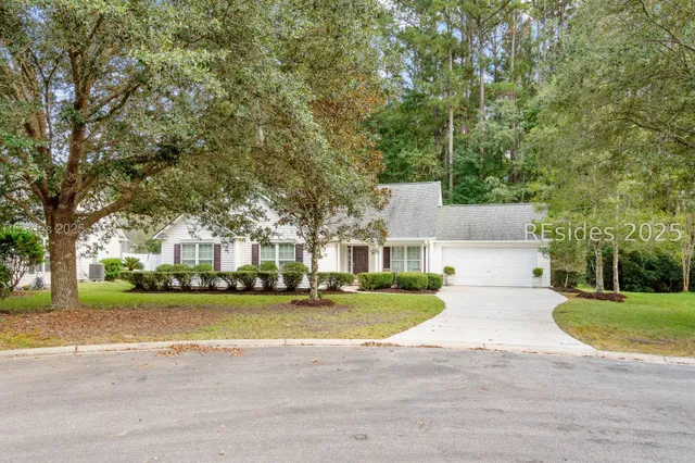 $379,000 | 3 Devon Court, Bluffton, SC 29910