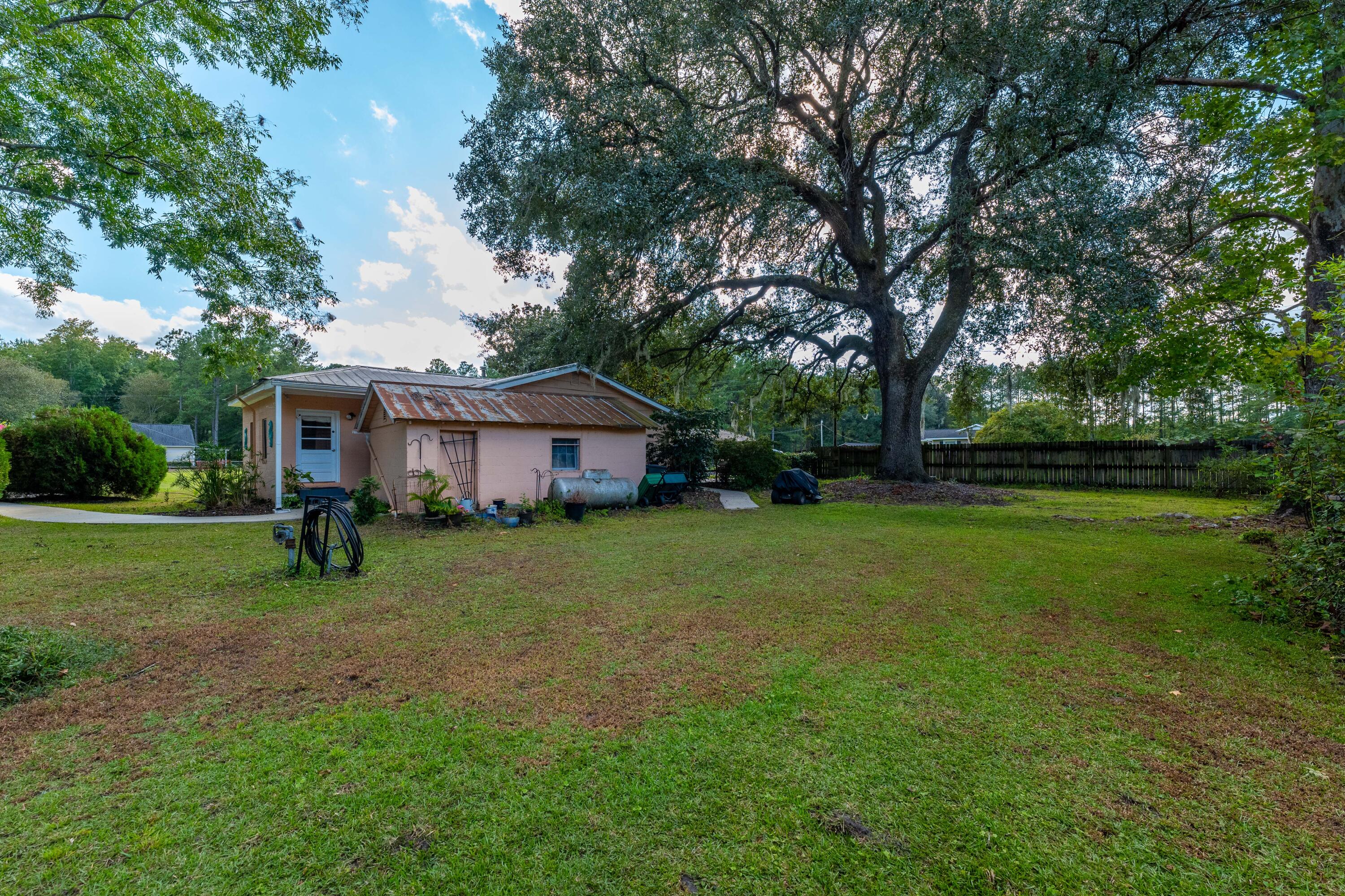 652 Beidler Forest Road Dorchester, SC 29437 - Photo 7 of 33 P1042882