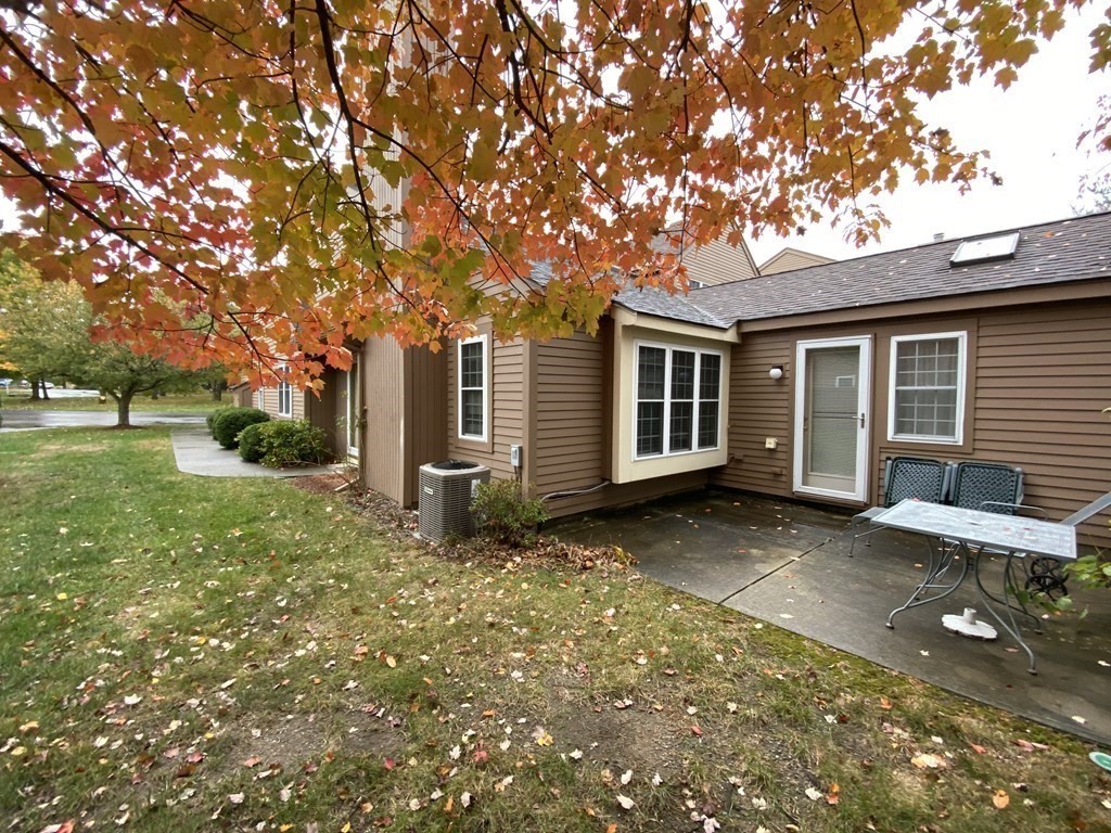 202 Ridgefield Circle, Unit C Clinton, MA 01510 - Photo 15 of 24 Gallery Image 15