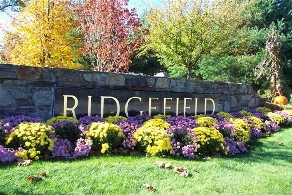 202 Ridgefield Circle, Unit C Clinton, MA 01510 - Photo 16 of 24 Gallery Image 16