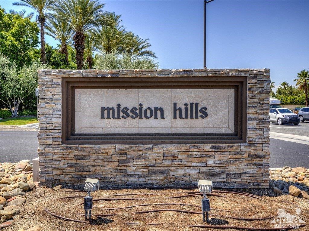 285 Loch Lomond Road Rancho Mirage, CA 92270 - Photo 48 of 48 a sign that is on the side of a building