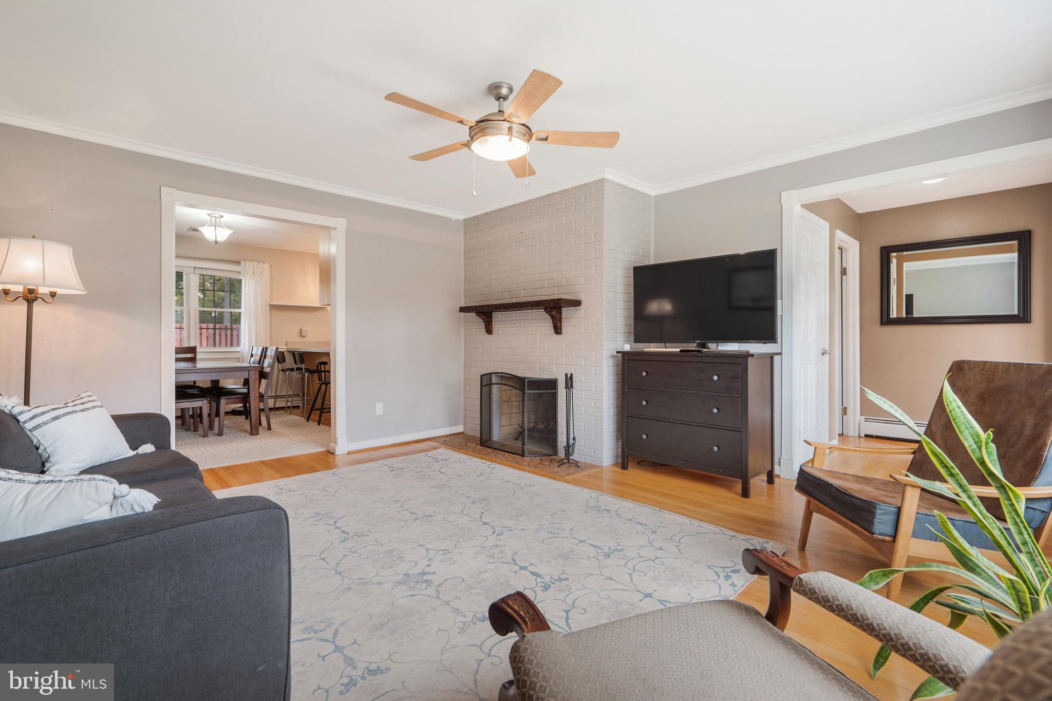 4312 Laurel Road Alexandria, VA 22309 - Photo 4 of 44 Gallery Image 4