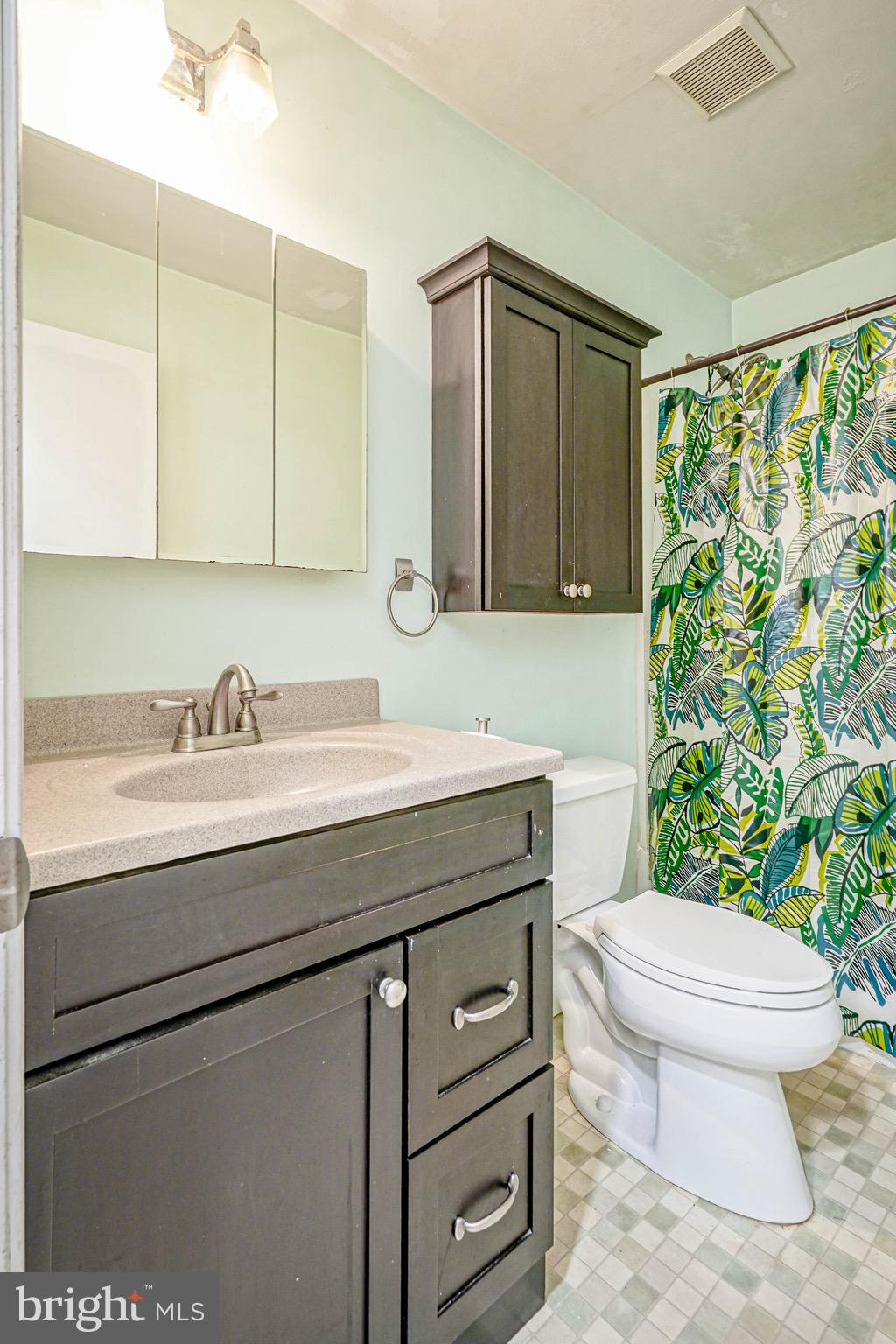 226 Vineyard Road Atco, NJ 08004 - Photo 12 of 24