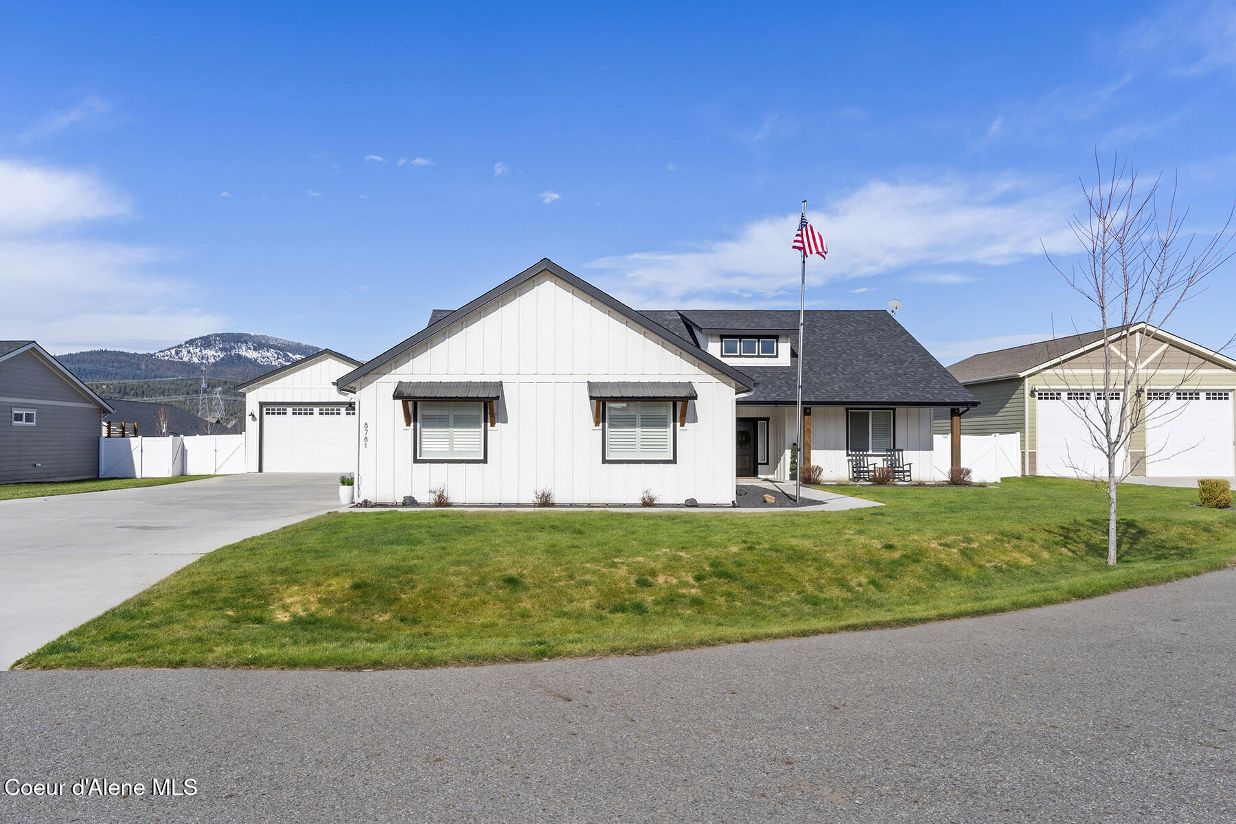 8781 West Seed Loop Rathdrum, ID 83858 - Photo 1 of 40 Craftsman Home with Mountain Views