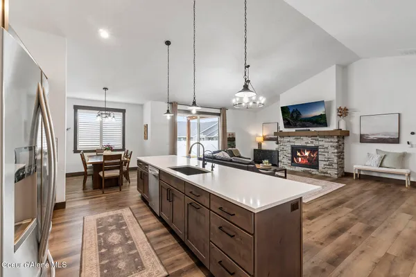 $925,000 | 8781 West Seed Loop, Rathdrum, ID 83858