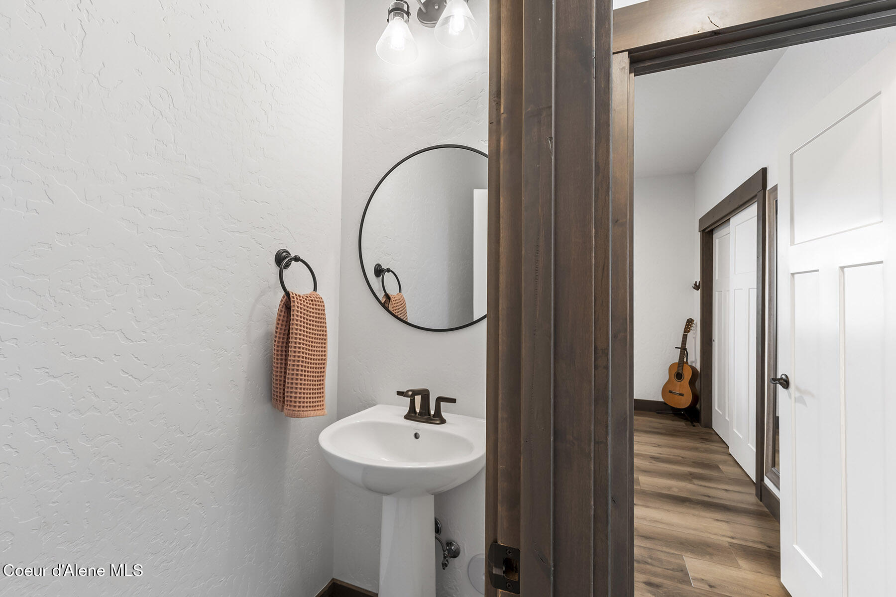 8781 West Seed Loop Rathdrum, ID 83858 - Photo 23 of 40 Stylish Half Bath