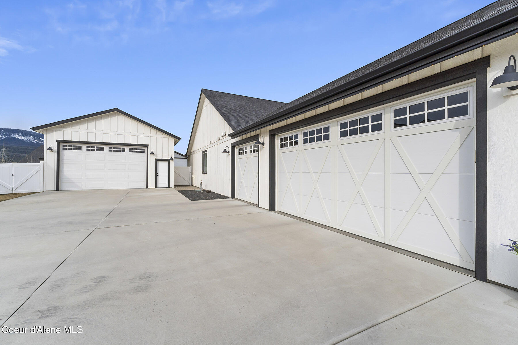 8781 West Seed Loop Rathdrum, ID 83858 - Photo 33 of 40 3-Car Garage & 24x30 Shop