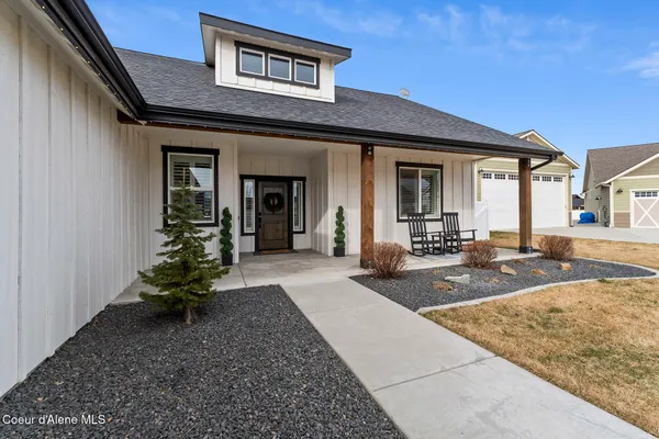 $925,000 | 8781 West Seed Loop, Rathdrum, ID 83858