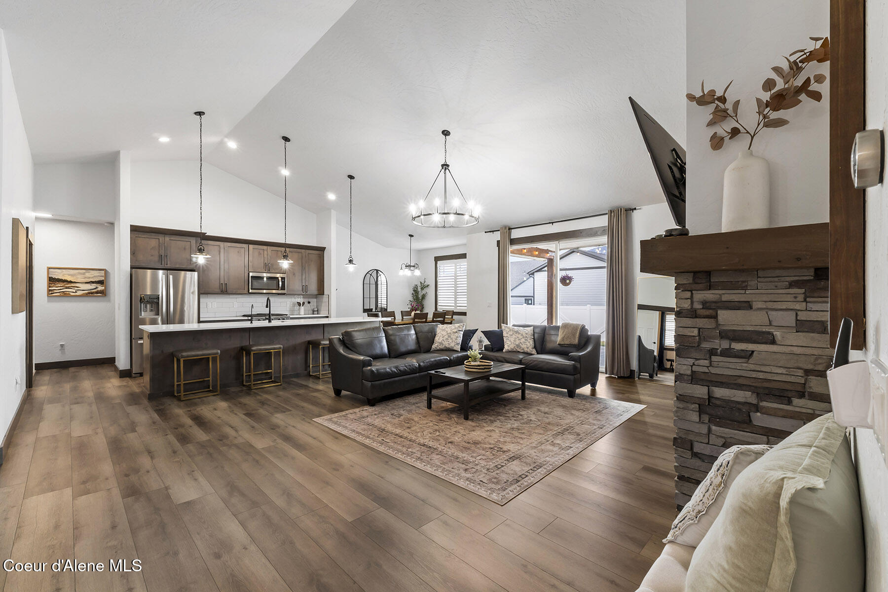 8781 West Seed Loop Rathdrum, ID 83858 - Photo 5 of 40 Open-Concept Living & Kitchen