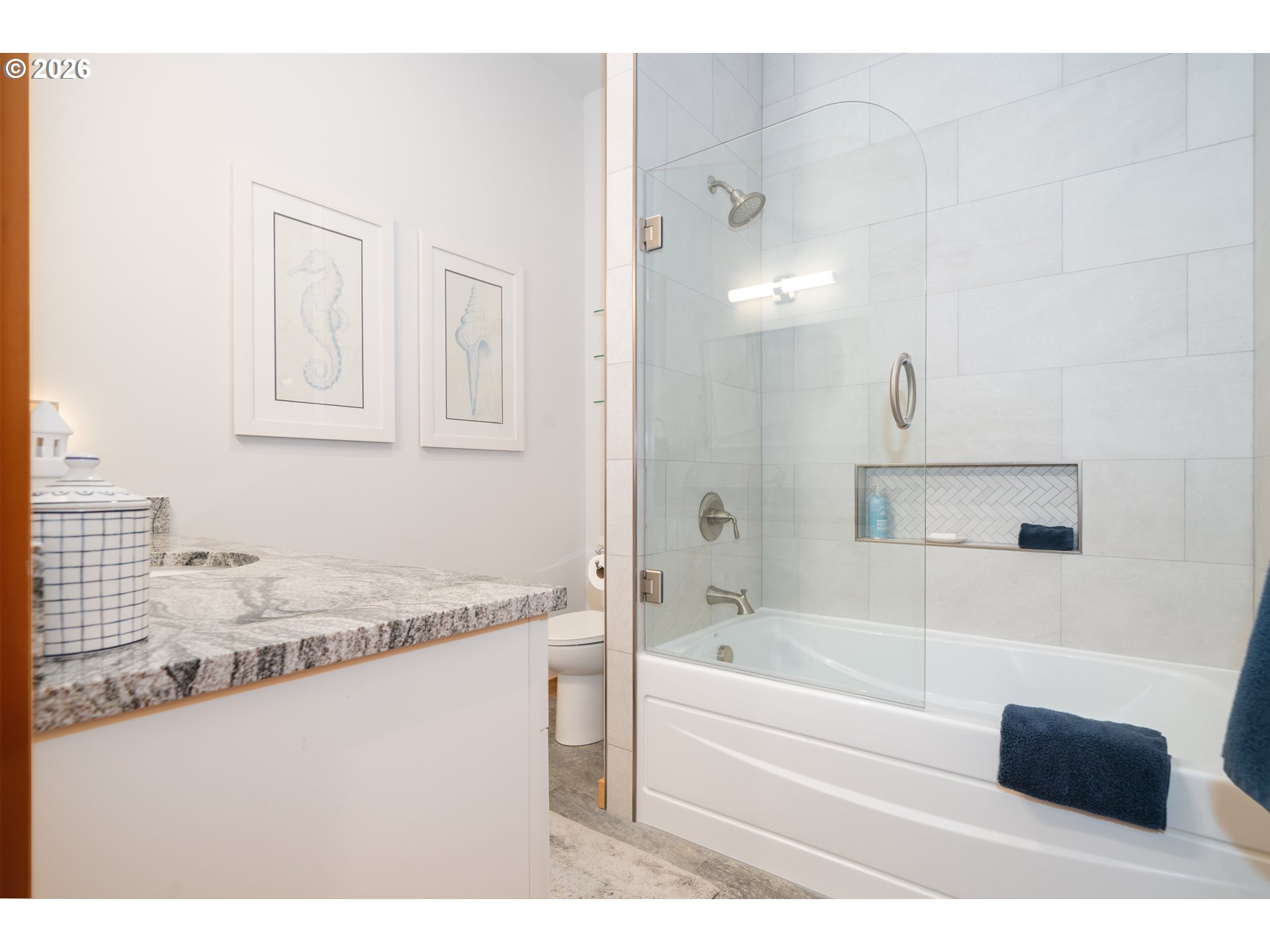 5920 Southwest Arbor Drive Newport, OR 97366 - Photo 33 of 48 Bathroom