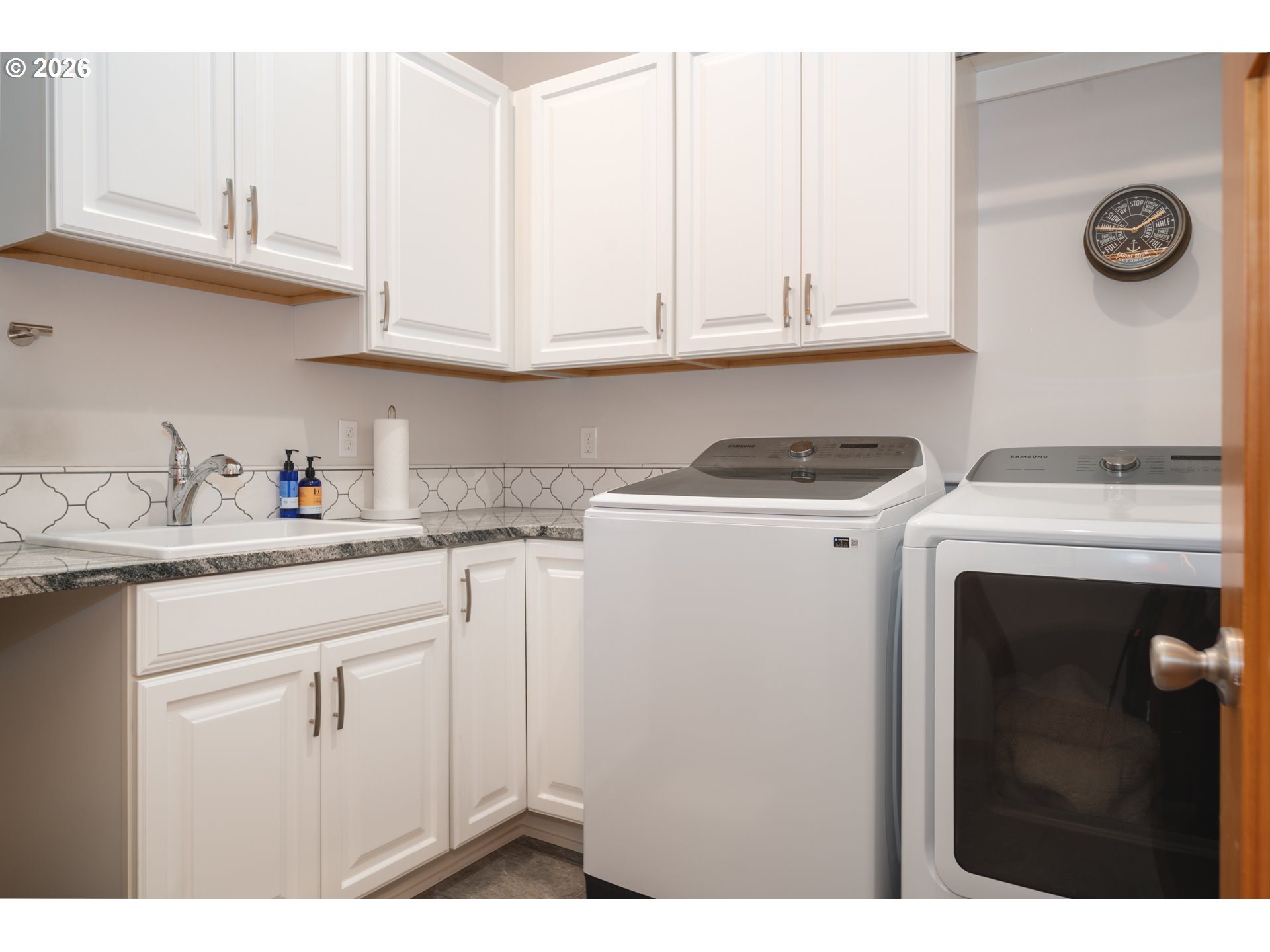 5920 Southwest Arbor Drive Newport, OR 97366 - Photo 36 of 48 Laundry