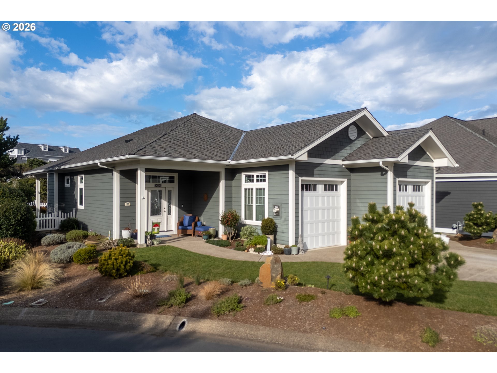 5920 Southwest Arbor Drive Newport, OR 97366 - Photo 7 of 48 Front Yard