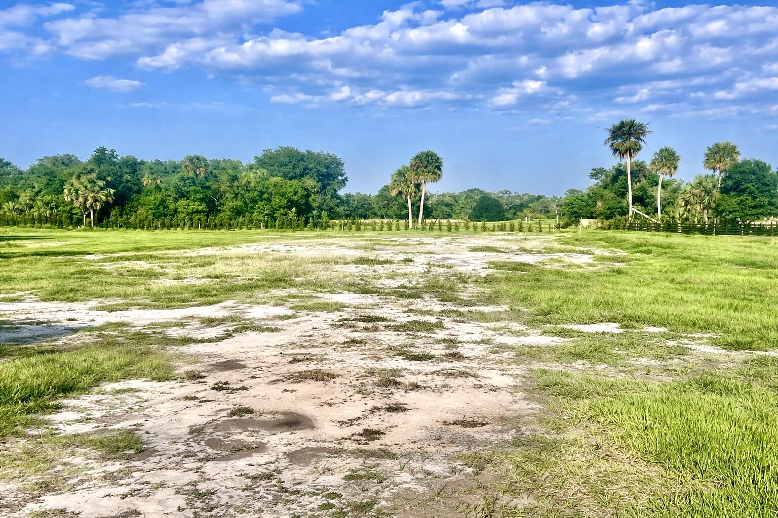 2452 Southeast 130th Way Okeechobee, FL 34974 - Photo 11 of 17 Pad