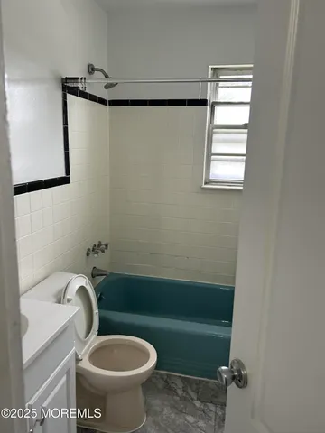 $1,800 | 258 Bath Avenue, Unit 7, Long Branch, NJ 07740