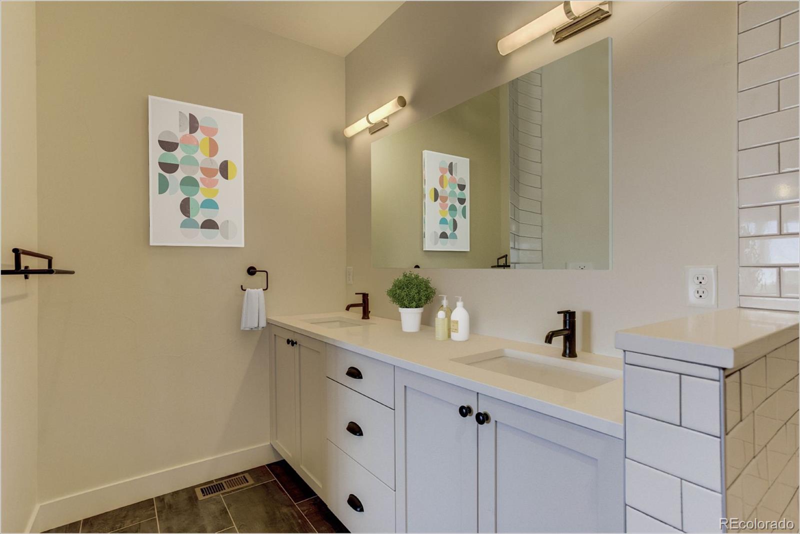 950 Raleigh Street Denver, CO 80204 - Photo 9 of 35 Gallery Image 9
