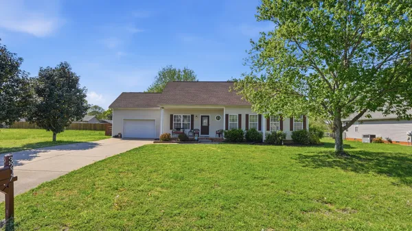 $429,900 | 3207 Meadowhill Drive, Murfreesboro, TN 37130