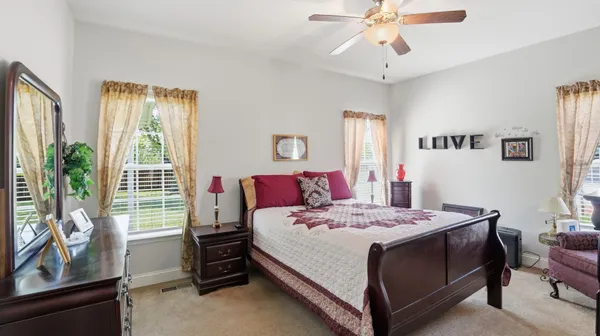 $429,900 | 3207 Meadowhill Drive, Murfreesboro, TN 37130